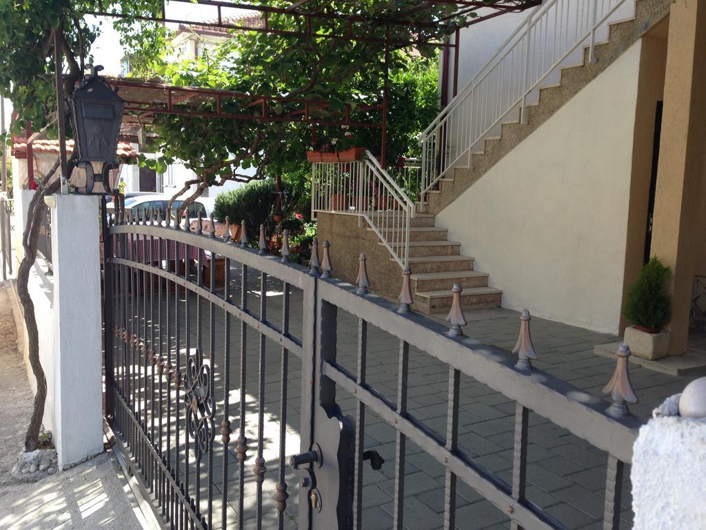Apartments Mare โตรกีร์ ภายนอก รูปภาพ