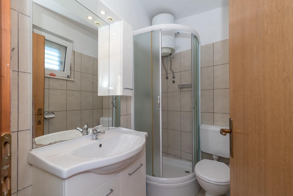 Apartments Mare โตรกีร์ ภายนอก รูปภาพ